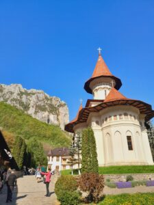 RÂMEȚ – UN COLȚ DE RAI